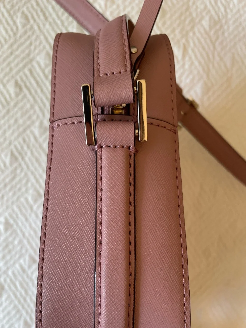 Kate Spade Newbury Lane Cammie crossbody bag in dusty peony pink